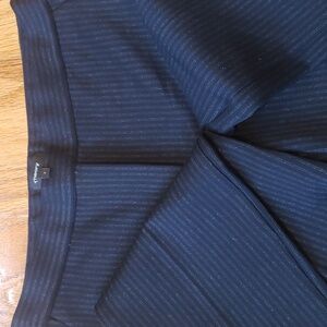 Theory Black Pinstripe Ankle Pants Size 2